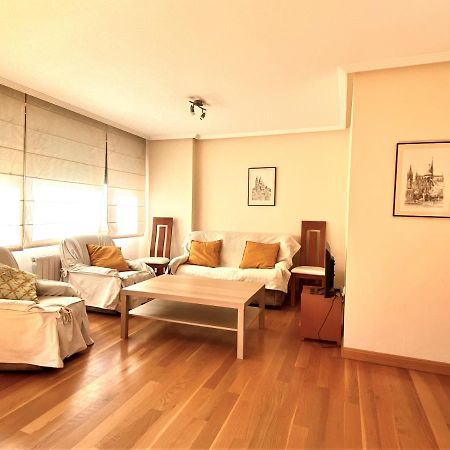 Housingleon - San Marcos Con Garaje Apartment Ngoại thất bức ảnh
